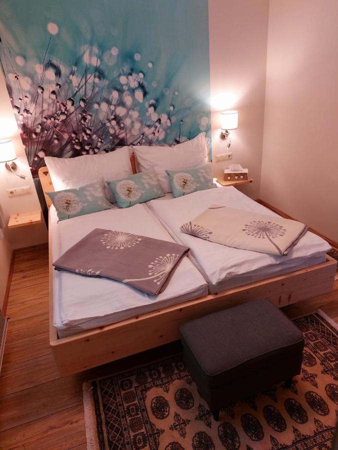 Koenigsapartments 바트키르히하임 외부 사진